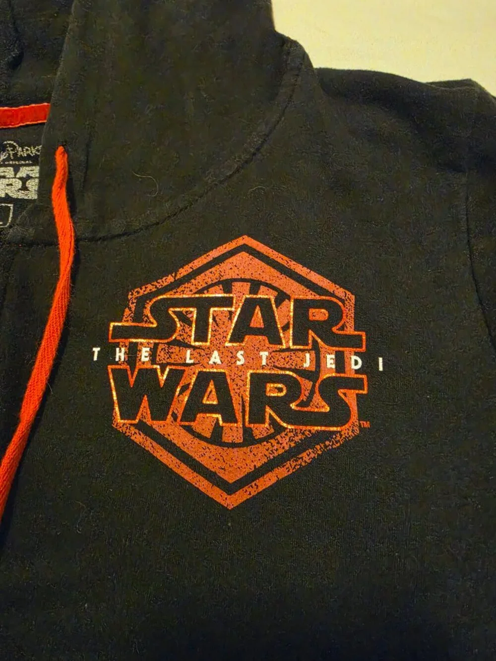 Star Wars The Last Jedi “Beware the Power of the Dark Side” Hoodie DisneyPark XL